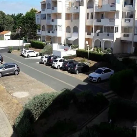 Apartment Les Marines 2 Château-dʼOlonne